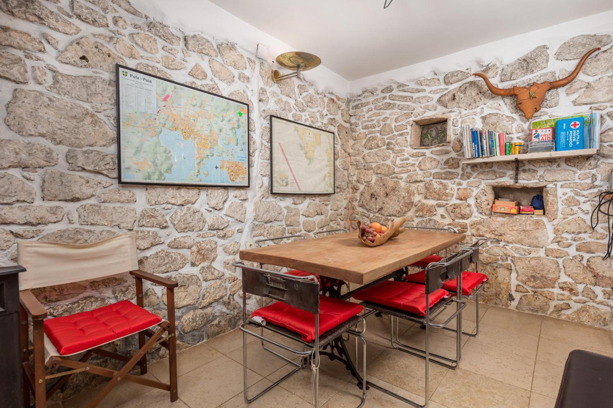 פולה Holiday House Cave Romana מראה חיצוני תמונה